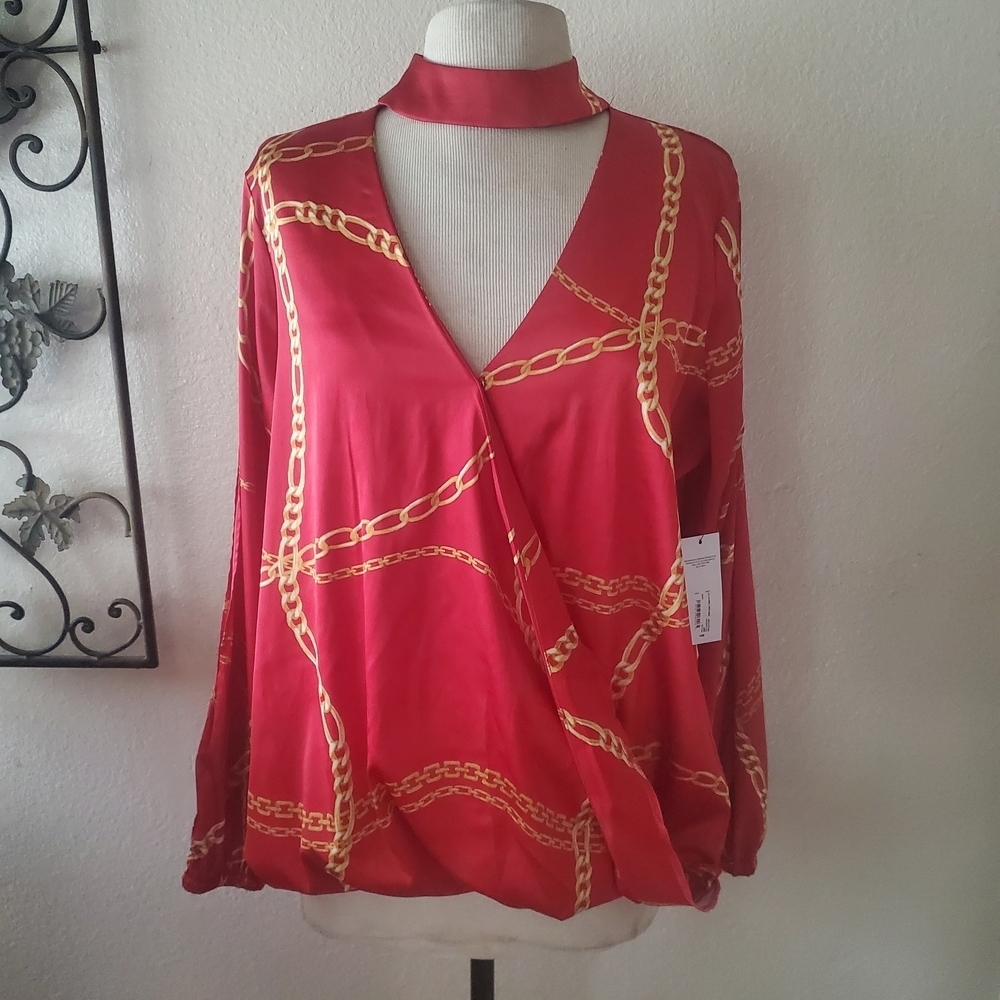 BOLD elements Scarlet Blouse with Chain Design